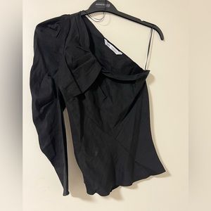 Zara puffy one sleeve top